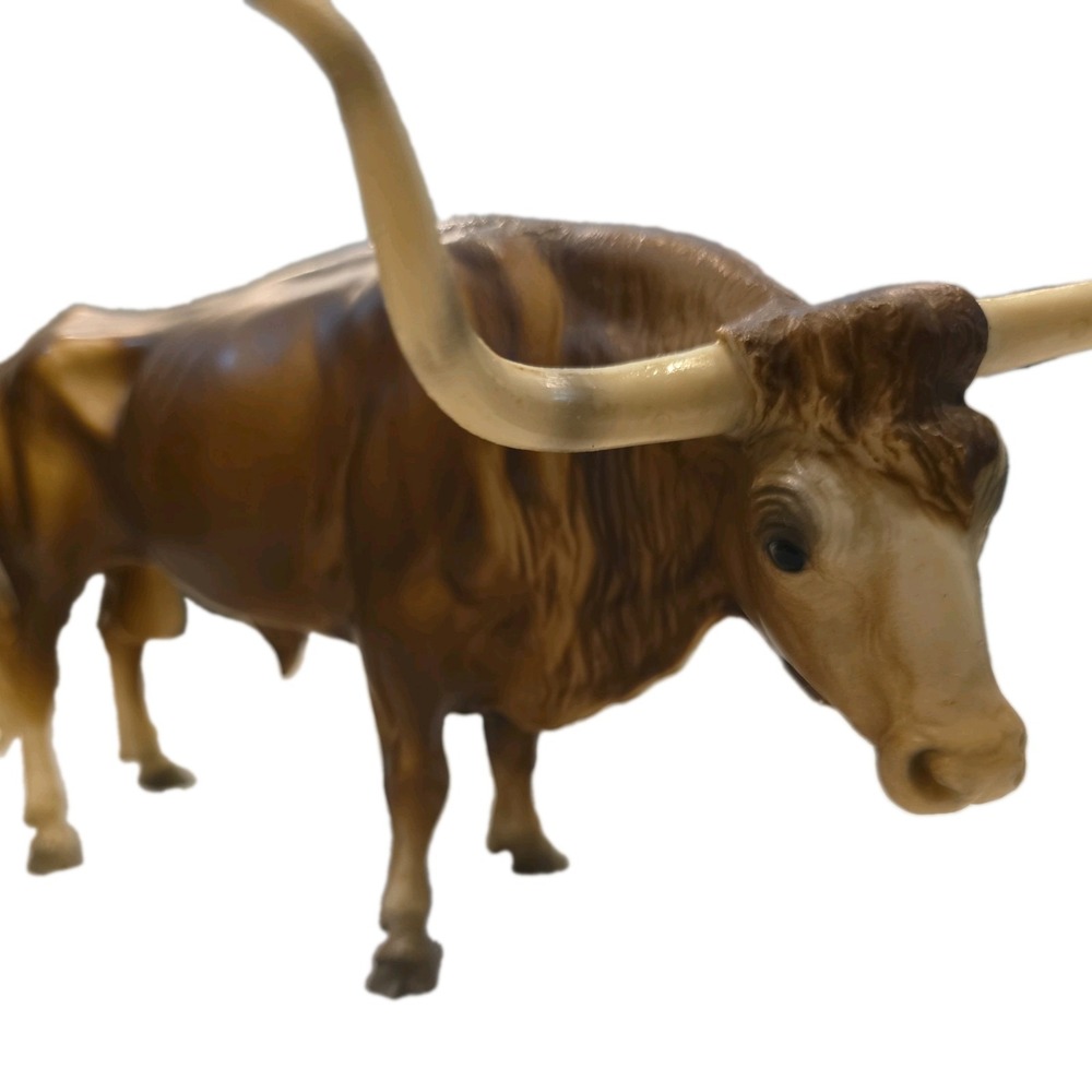 Vintage Breyer Texas Long Horn Bull Cow Model Figure Farm Animal